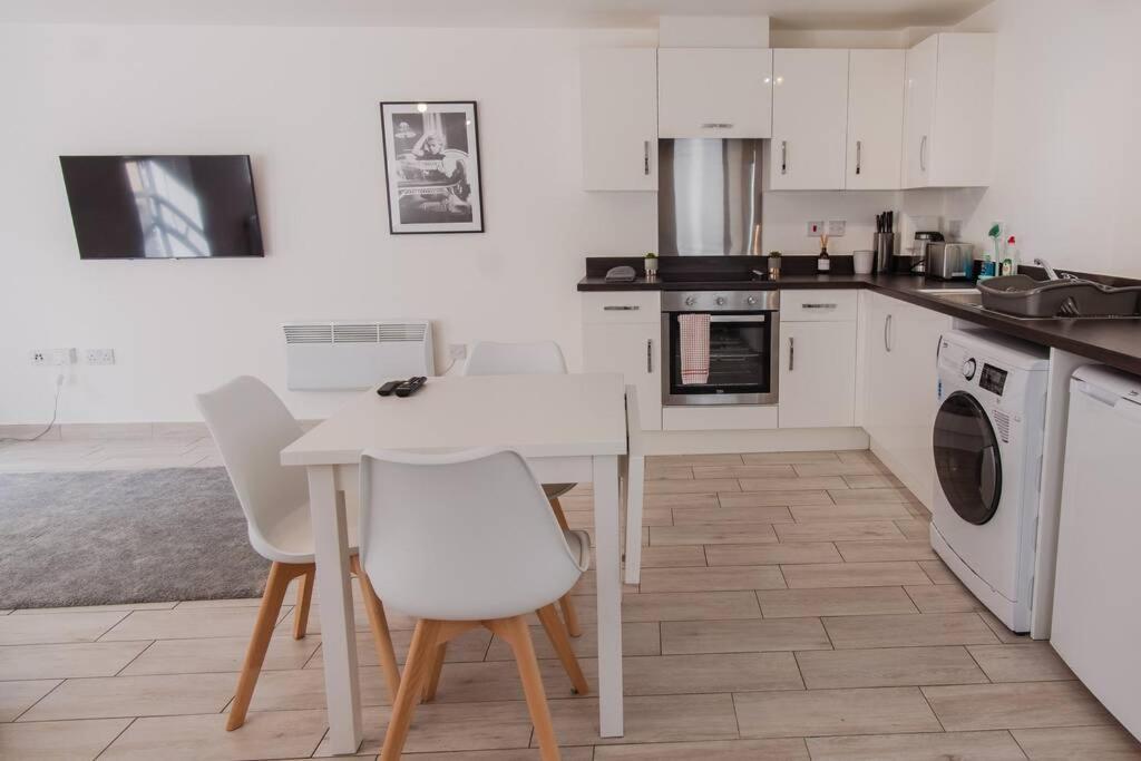 Studio ✧ High Street - Bournemouth Apartment Exterior photo